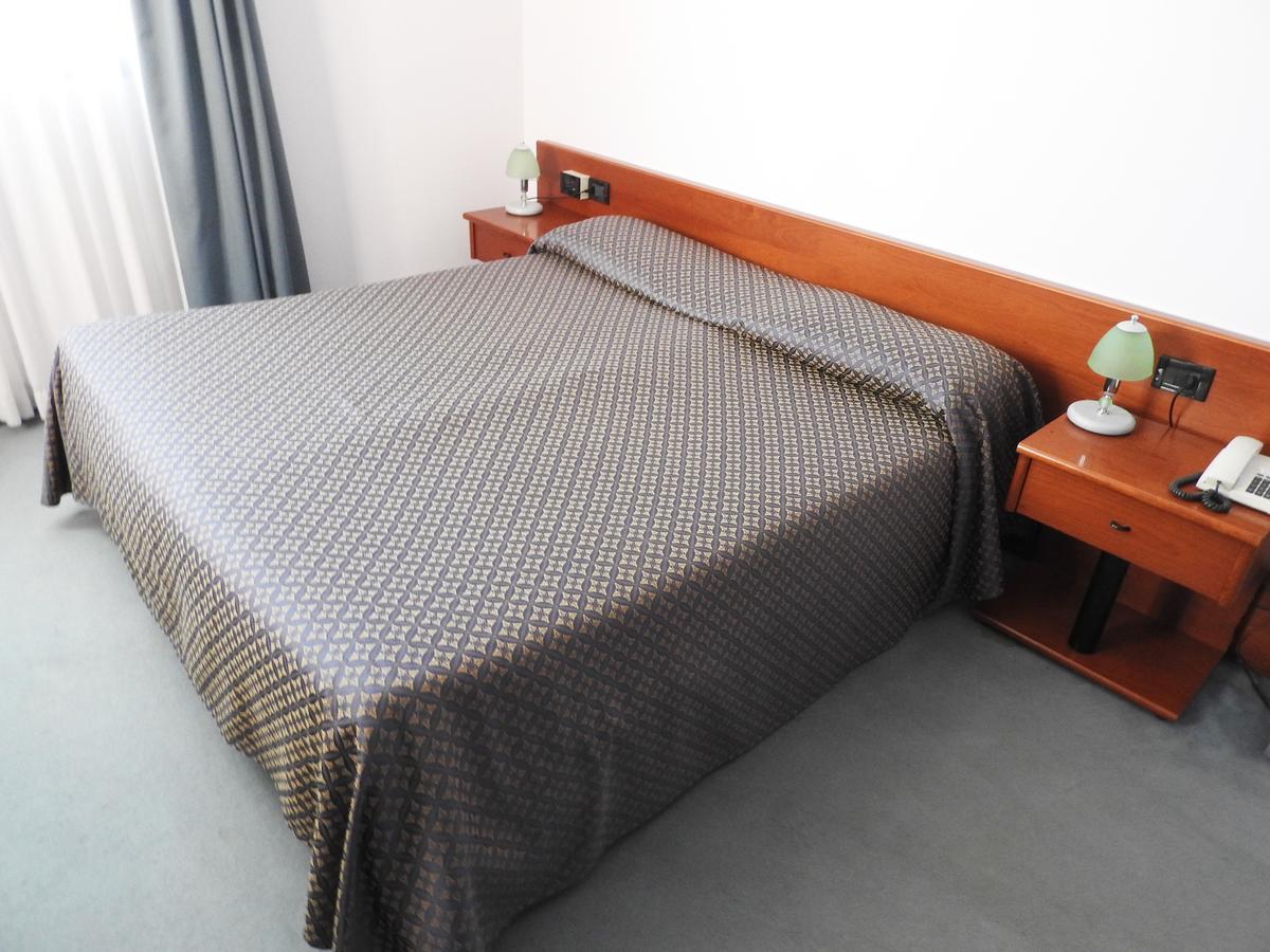 Albergo Centrale Trebaseleghe Экстерьер фото